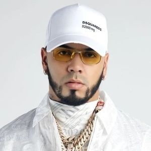 Meet your Posher, Bryan